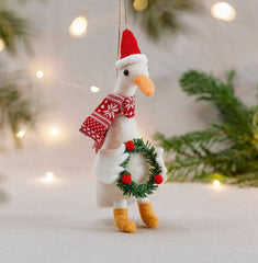 Sass & Belle Goose With Wreath Felt Hanging Decoration