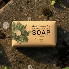 Sting in the Tail - Gardener’s Exfoliating Soap