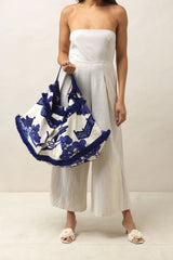 One Hundred Stars Slouch Bag - Giant Willow Blue