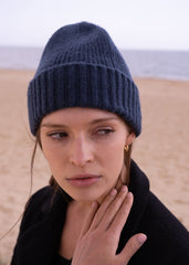 Quinton & Chadwick - Brushed Beanie Hat in Teal