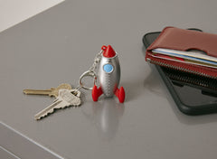 Kikkerland - Rocket Keychain