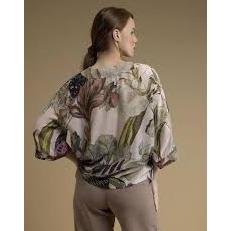 One Hundred Stars Iris Blush Kimono