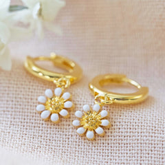 Lisa Angel - Daisy Charm Gold Earrings