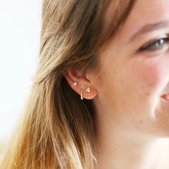 Lisa Angel - Enamel Ditsy Flower Earrings in Pink and Gold
