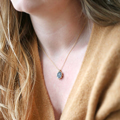 Lisa Angel - Reversible Day and Night Necklace in Gold