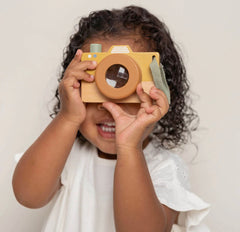 The Little Dutch - Vintage Wooden Camera