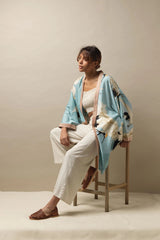 One Hundred Stars Stork Sky Blue Collar Kimono