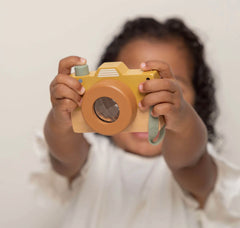 The Little Dutch - Vintage Wooden Camera