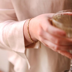 Lisa Angel Bracelet Gold Flat Figaro Chain