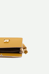 The Sticky Sis Club - Ton Sur Ton Shoulder Bag / Honey Gold