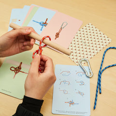Kikkerland Knot Game