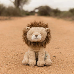 Little Dutch Cuddle Lion- 17cm