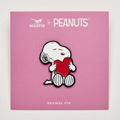 Magpie Gifts - Peanuts Give Hugs Enamel Pin - Heart