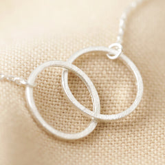 Lisa Angel Brushed Interlocking Hoop Necklace in Silver