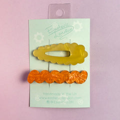 Esoteric London Scallop & Wiggle Disco Hair Clips - Yellow/Orange