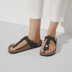 Birkenstock Gizeh Oiled Leather Sandals - Black