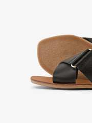 Pieces Nea Leather Sandals - Black